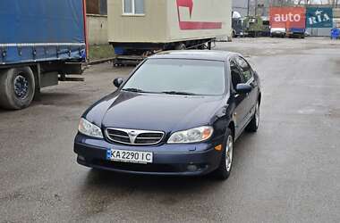 Седан Nissan Maxima 2000 в Києві