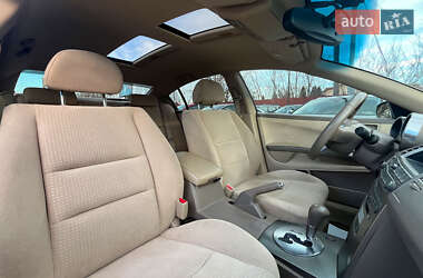 Седан Nissan Maxima 2004 в 