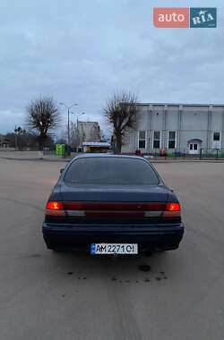 Седан Nissan Maxima 1996 в 