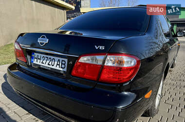 Седан Nissan Maxima 2000 в Одесі