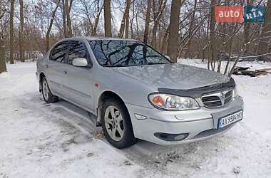 Седан Nissan Maxima 2000 в Глухове