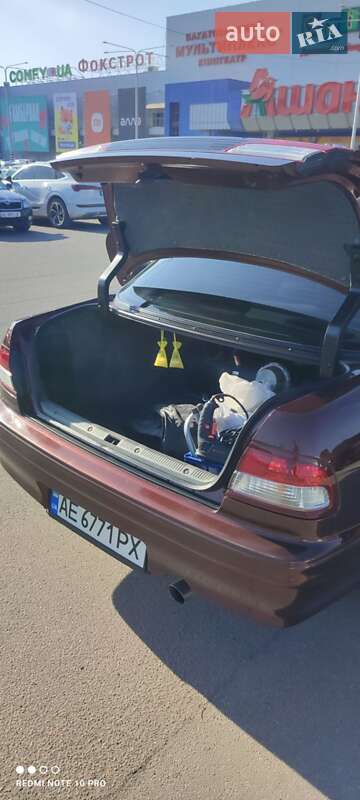 Седан Nissan Maxima 1999 в Днепре
