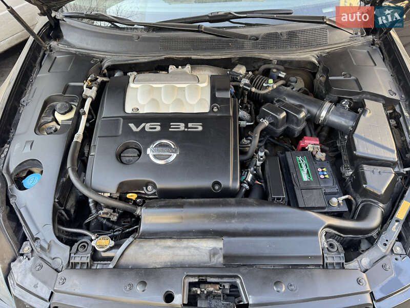 Седан Nissan Maxima 2004 в Кременчуге