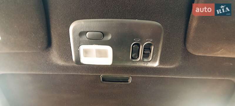 Седан Nissan Maxima 2003 в Киеве фото 34 Седан Nissan Maxima 2003 в Киеве