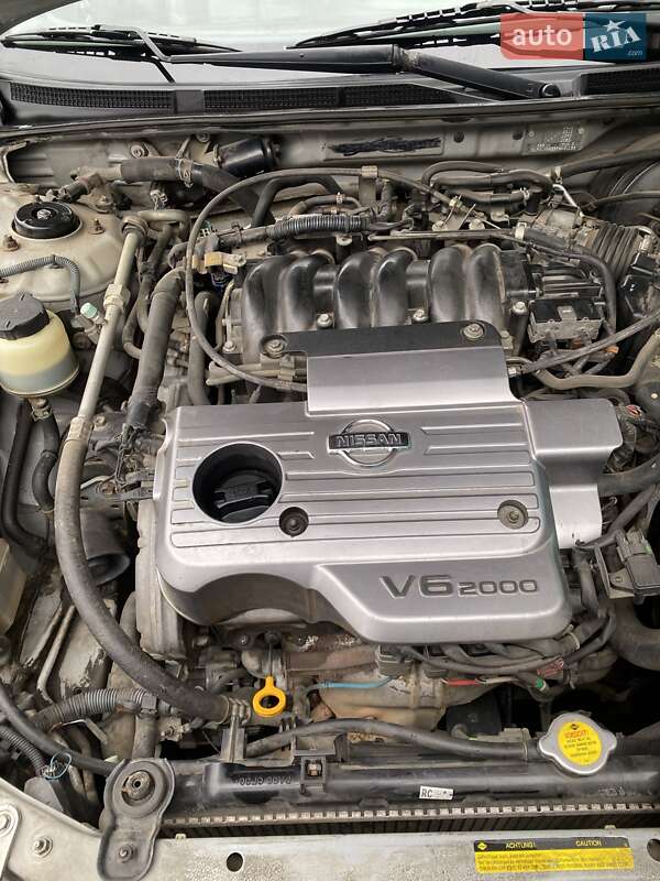 Седан Nissan Maxima 2001 в Одесі