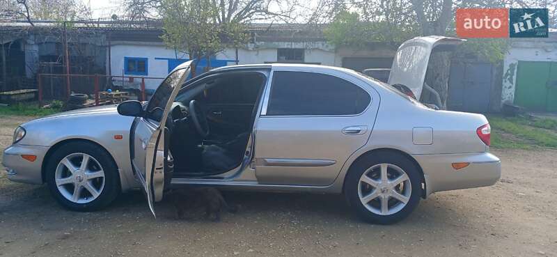 Седан Nissan Maxima 2005 в Одессе