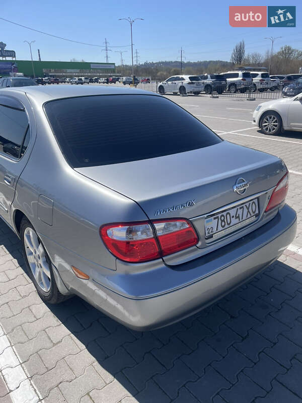 Седан Nissan Maxima 2003 в Городенці