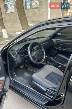 Седан Nissan Maxima 1996 в 