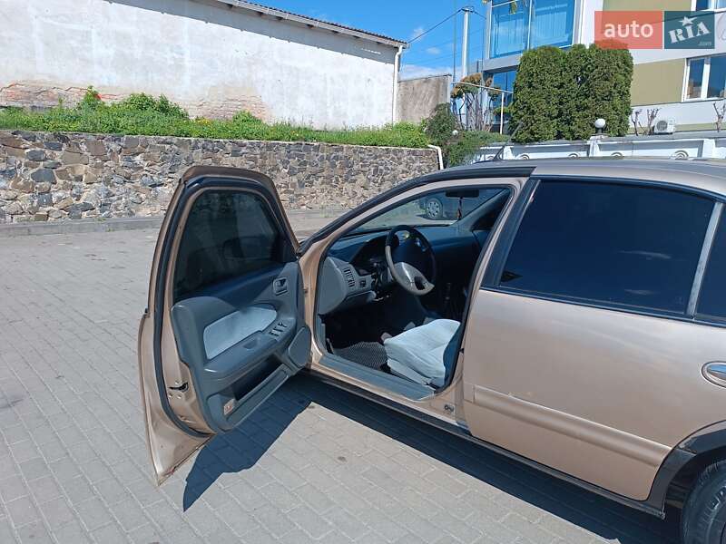 Седан Nissan Maxima 1995 в Ровно фото 6 Седан Nissan Maxima 1995 в Ровно