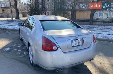 Седан Nissan Maxima 2004 в 
