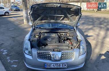 Седан Nissan Maxima 2004 в 