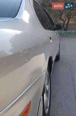 Седан Nissan Maxima 2004 в 