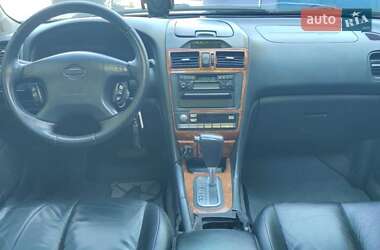 Седан Nissan Maxima 2004 в 