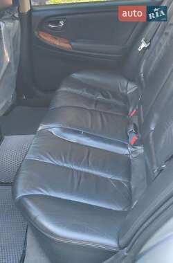 Седан Nissan Maxima 2004 в 