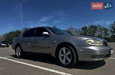 Седан Nissan Maxima 2002 в Кропивницком