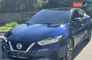 Седан Nissan Maxima 2018 в Запорожье