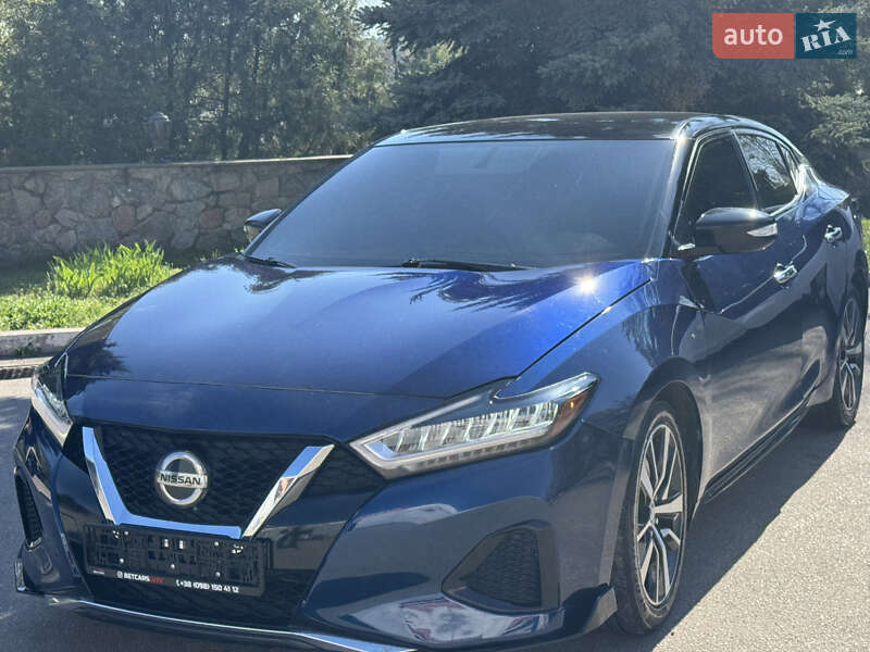 Седан Nissan Maxima 2018 в 