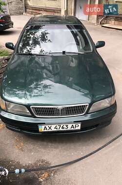 Седан Nissan Maxima 1998 в Дніпрі