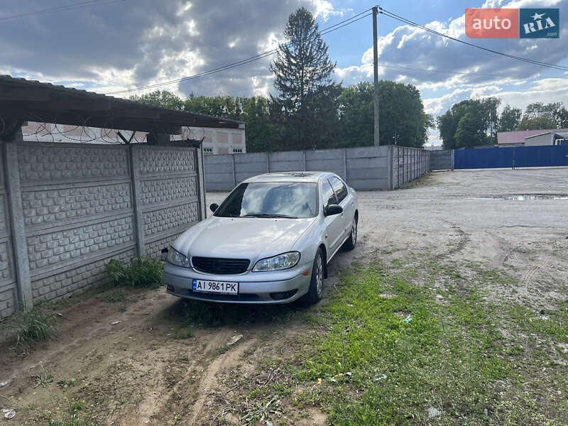Седан Nissan Maxima 2001 в Жашкове