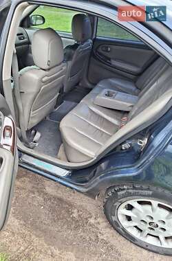 Седан Nissan Maxima 2002 в 
