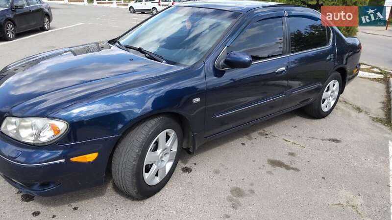Седан Nissan Maxima 2004 в 