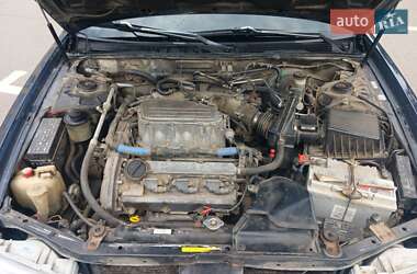Седан Nissan Maxima 1996 в 