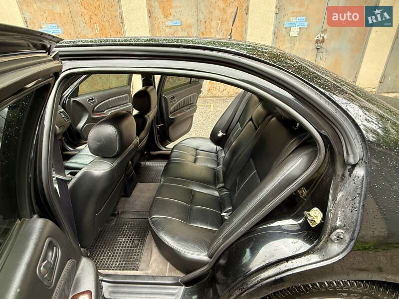 Седан Nissan Maxima 1996 в Одессе