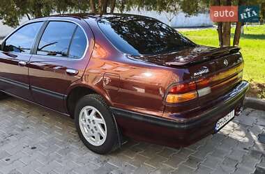 Седан Nissan Maxima 1996 в Одессе