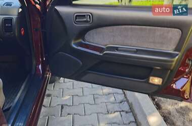 Седан Nissan Maxima 1996 в 