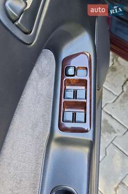 Седан Nissan Maxima 1996 в 