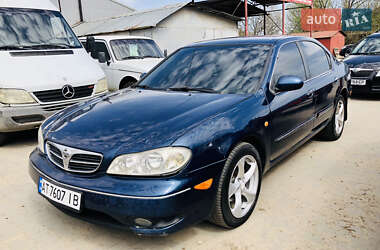 Седан Nissan Maxima 2000 в Ивано-Франковске
