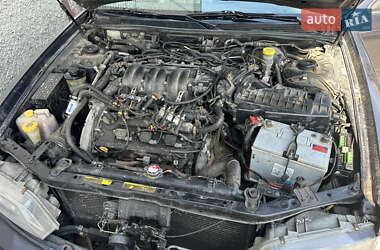 Седан Nissan Maxima 1998 в 
