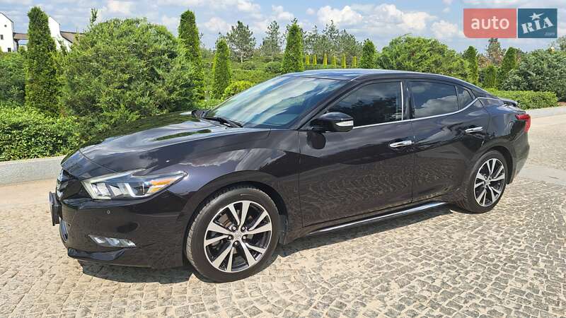 Nissan Maxima 2016