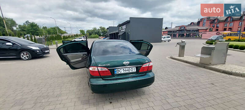 Седан Nissan Maxima 2001 в Дрогобичі