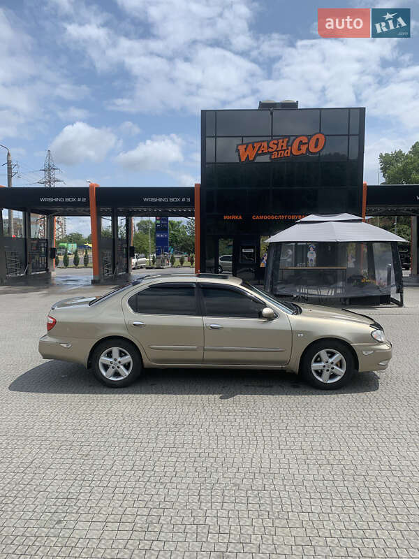 Nissan Maxima 2003
