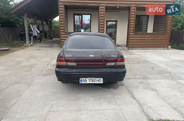 Седан Nissan Maxima 1996 в 