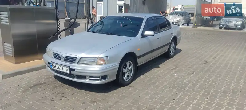 Nissan Maxima