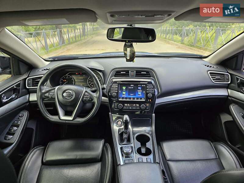 Седан Nissan Maxima 2018 в Киеве фото 17 Седан Nissan Maxima 2018 в Киеве