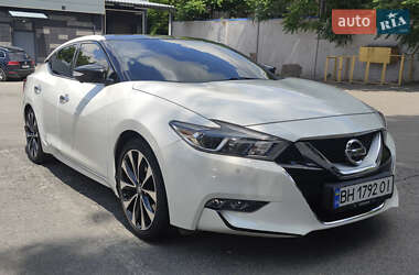 Седан Nissan Maxima 2015 в Днепре