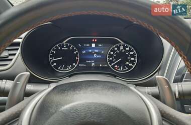 Седан Nissan Maxima 2019 в 