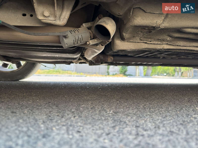 Седан Nissan Maxima 2004 в Белгороде-Днестровском