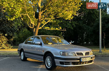 Седан Nissan Maxima 1995 в Одессе
