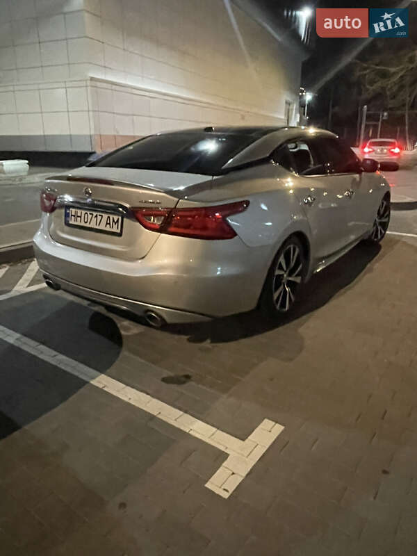 Седан Nissan Maxima 2015 в Одесі
