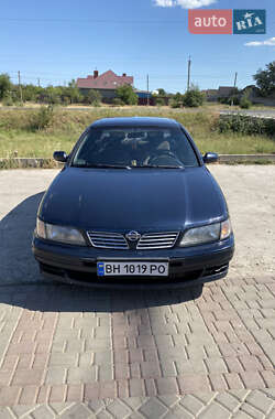Седан Nissan Maxima 1996 в Татарбунарах