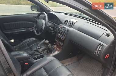 Седан Nissan Maxima 1996 в 