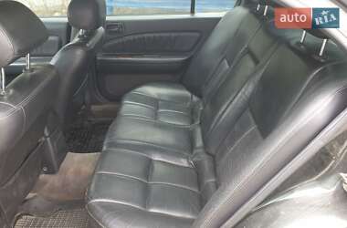 Седан Nissan Maxima 1996 в 