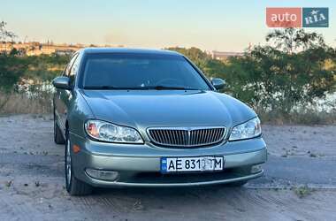 Седан Nissan Maxima 2000 в 