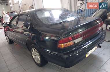 Седан Nissan Maxima 1995 в Харькове