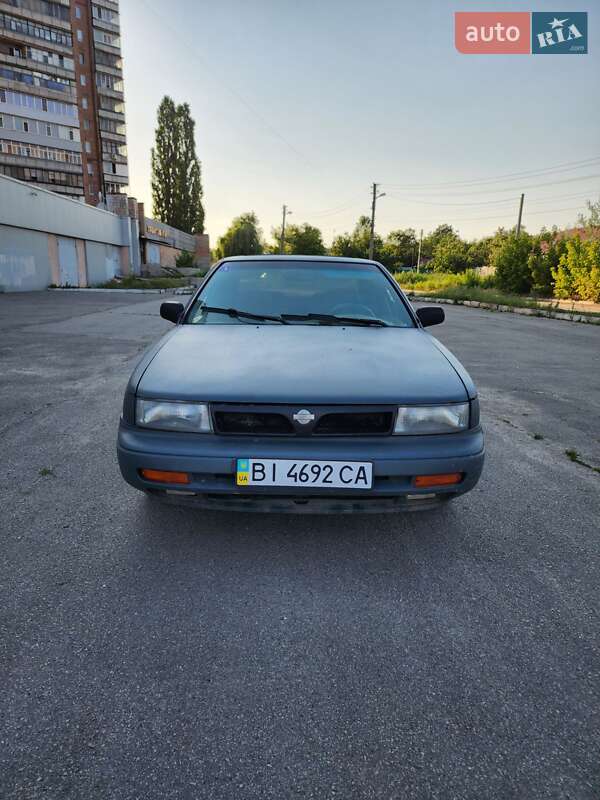 Nissan Maxima 1990
