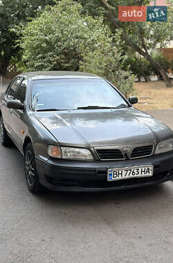 Седан Nissan Maxima 1998 в Одессе